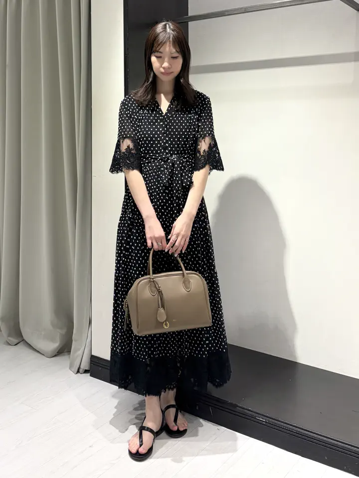 GRACE CONTINENTAL kobayashi コーディネート画像