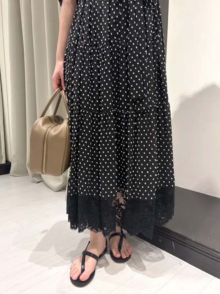 GRACE CONTINENTAL kobayashi コーディネート画像