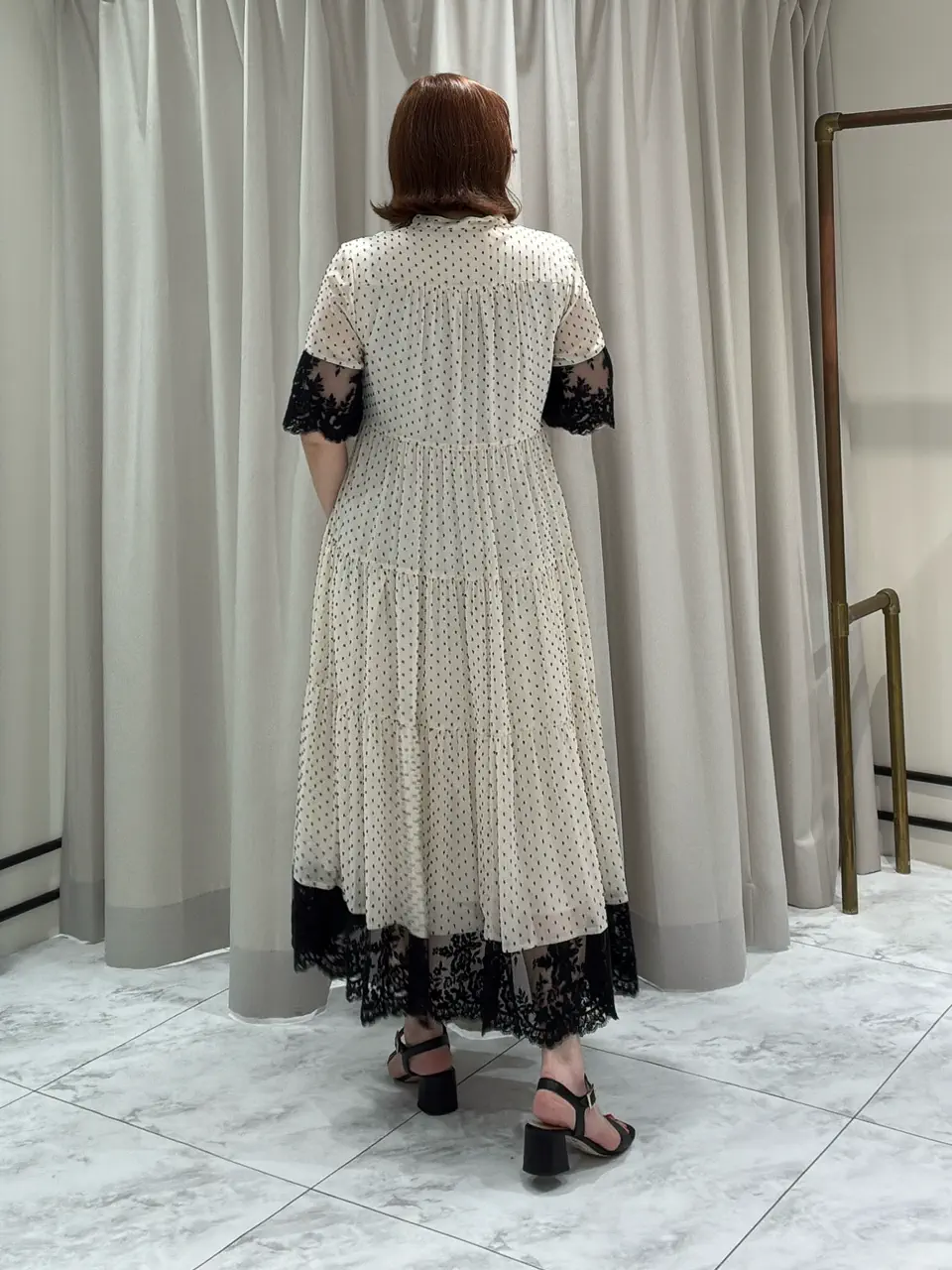 GRACE CONTINENTAL Izumi コーディネート画像