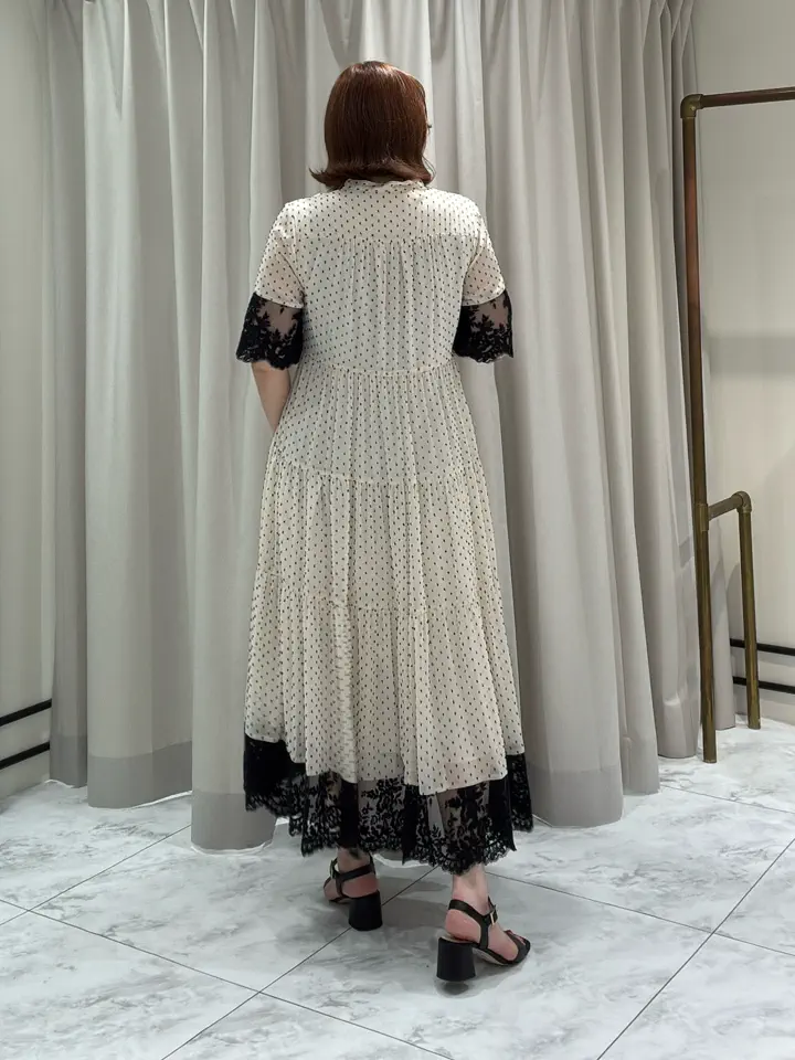 GRACE CONTINENTAL Izumi コーディネート画像