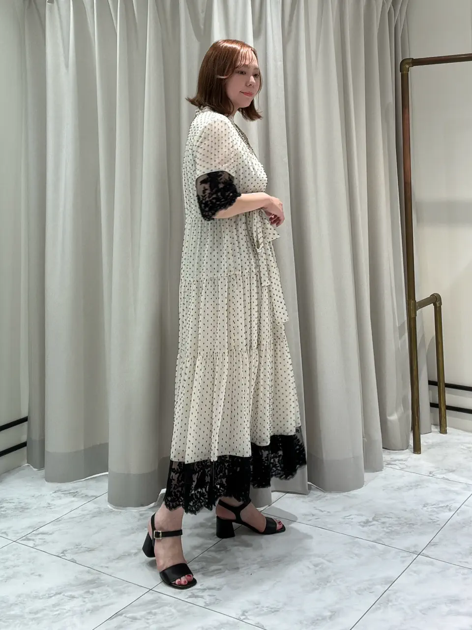 GRACE CONTINENTAL Izumi コーディネート画像