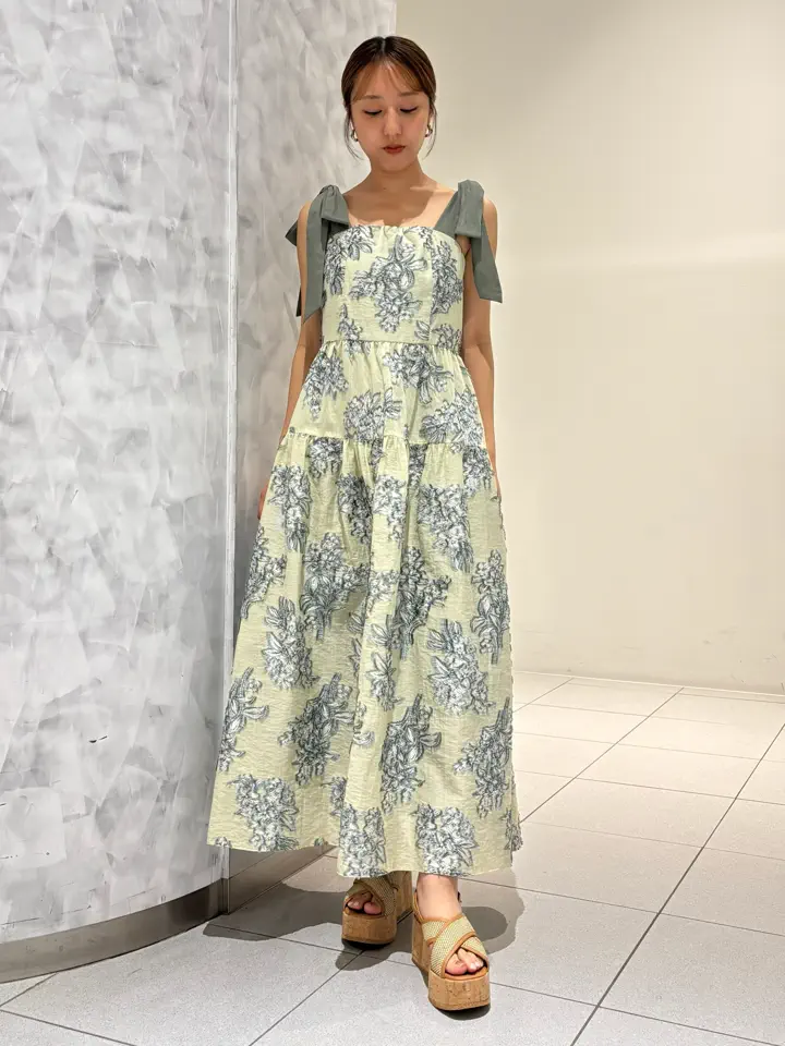 GRACE CONTINENTAL 岩永 春佳 コーディネート画像