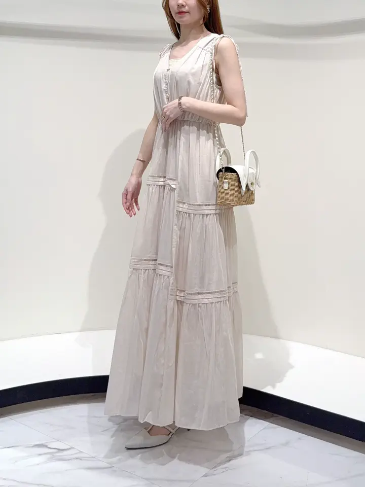 GRACE CONTINENTAL Suzuka コーディネート画像