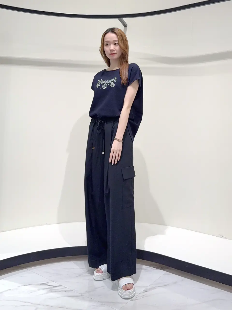 GRACE CONTINENTAL Suzuka コーディネート画像