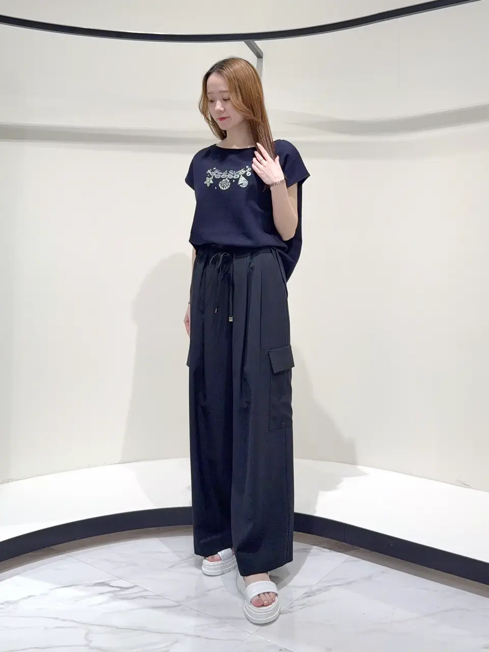 GRACE CONTINENTAL Suzuka コーディネート画像