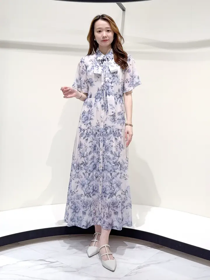 GRACE CONTINENTAL Suzuka コーディネート画像