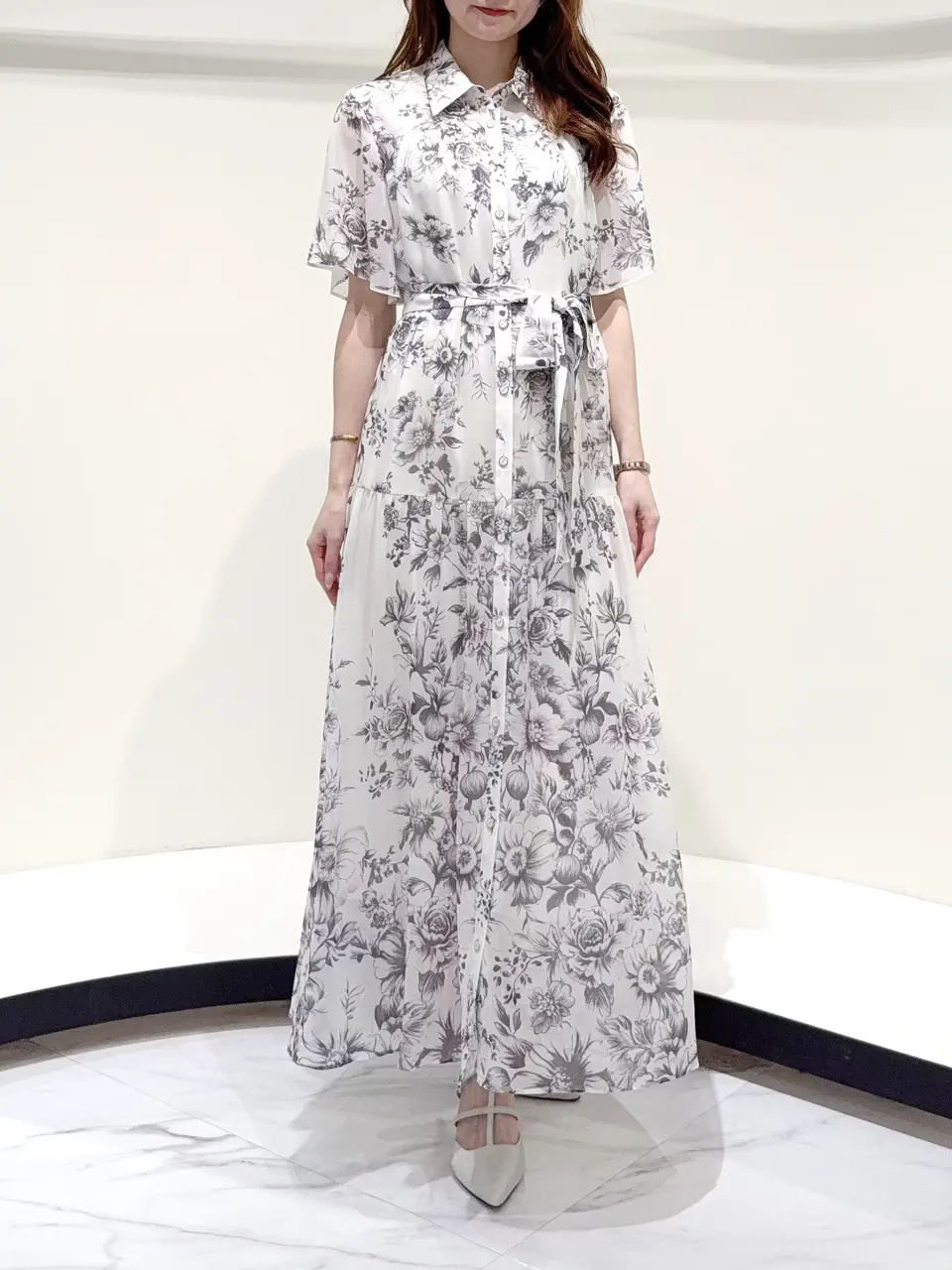 GRACE CONTINENTAL Suzuka コーディネート画像