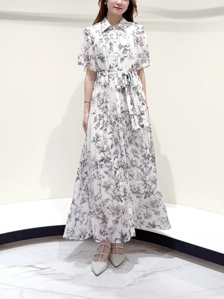 GRACE CONTINENTAL Suzuka コーディネート画像