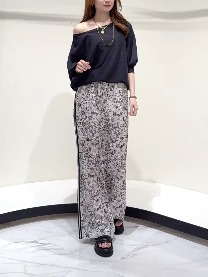 GRACE CONTINENTAL Suzuka コーディネート画像