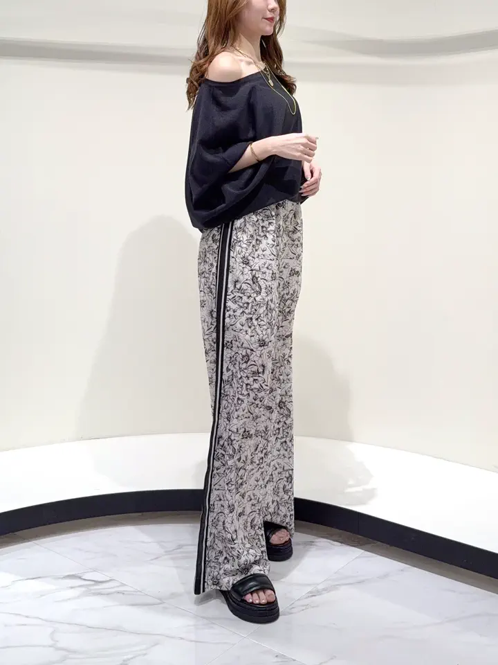 GRACE CONTINENTAL Suzuka コーディネート画像