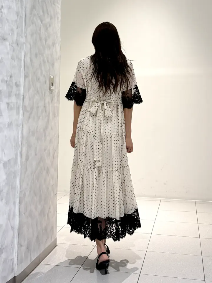 GRACE CONTINENTAL momo コーディネート画像