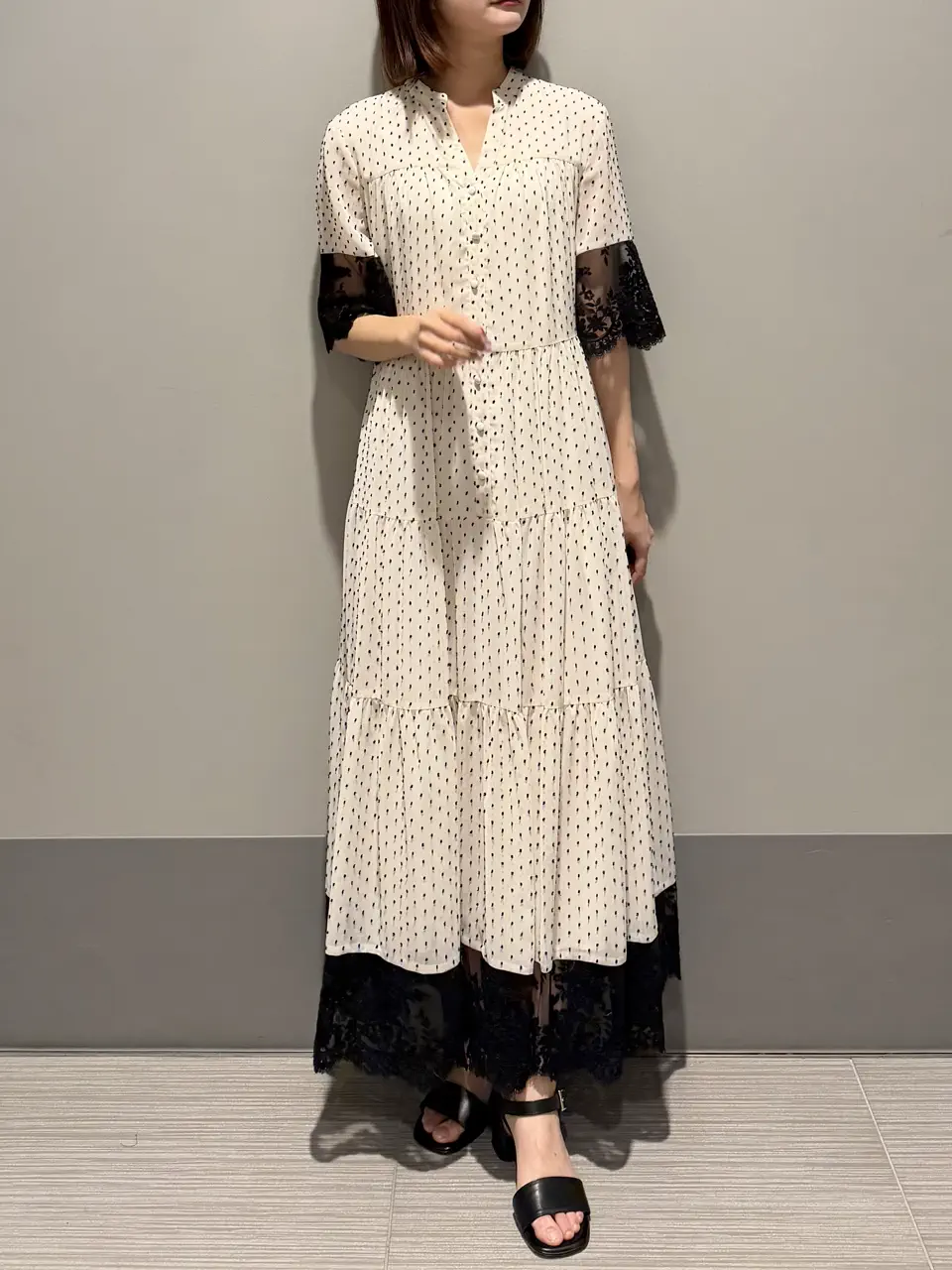 GRACE CONTINENTAL MORITA AI コーディネート画像