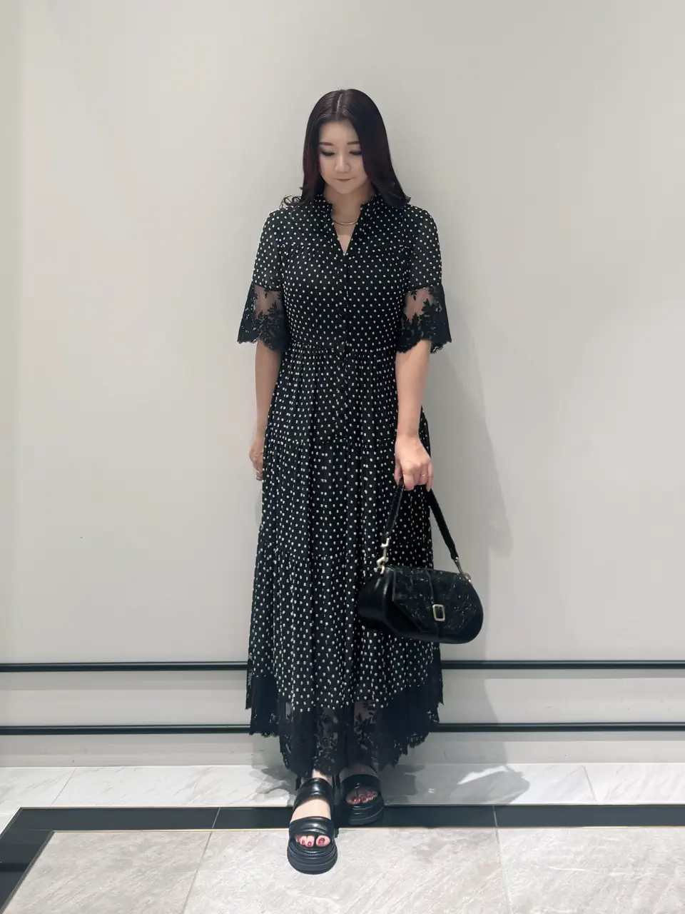 GRACE CONTINENTAL MOMOKO コーディネート画像