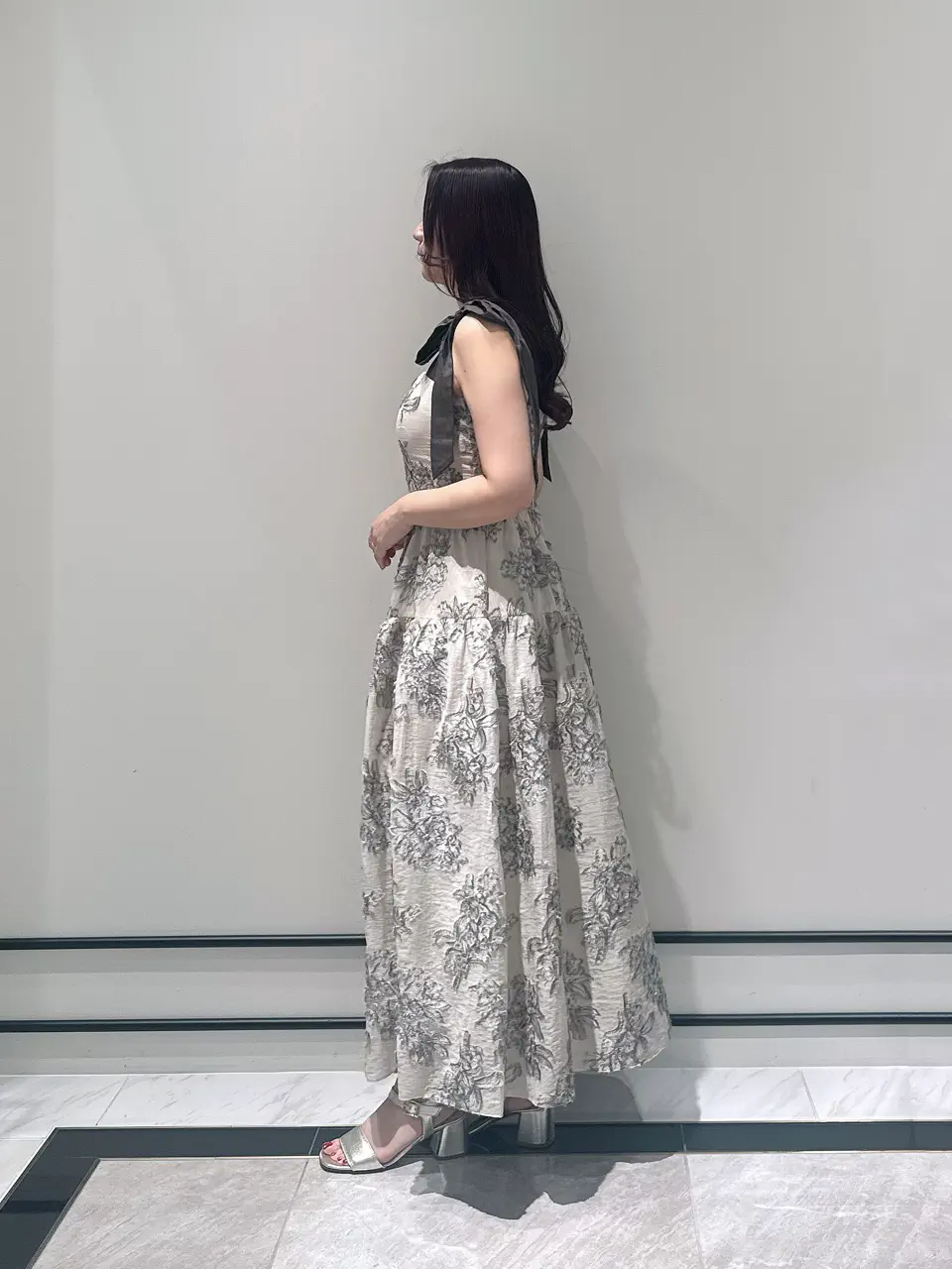 GRACE CONTINENTAL MOMOKO コーディネート画像