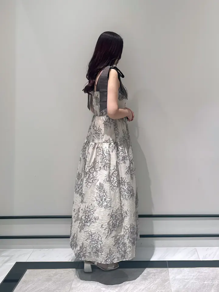 GRACE CONTINENTAL MOMOKO コーディネート画像