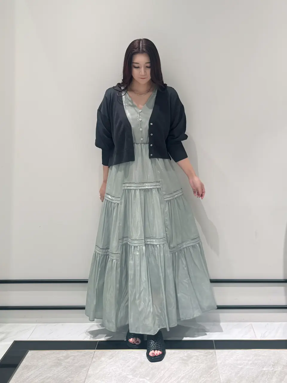 GRACE CONTINENTAL MOMOKO コーディネート画像