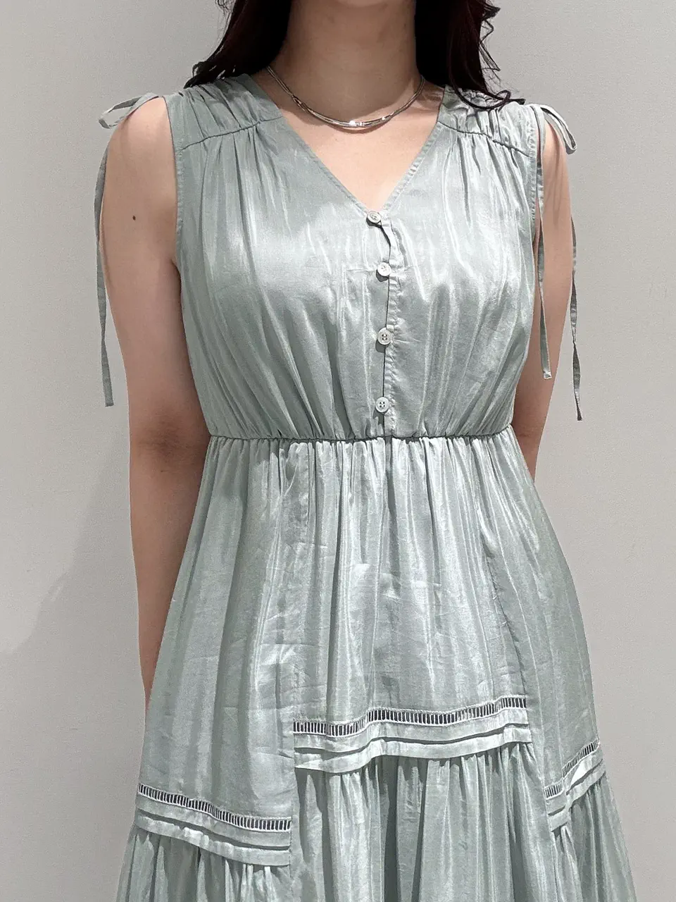 GRACE CONTINENTAL MOMOKO コーディネート画像