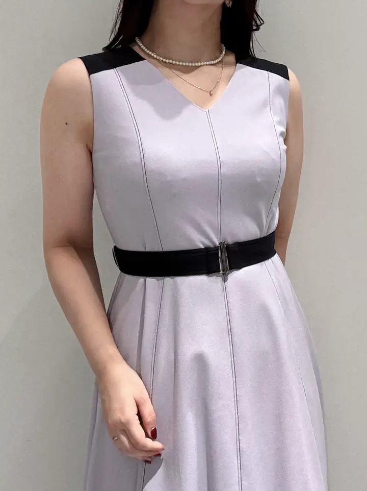 GRACE CONTINENTAL MOMOKO コーディネート画像