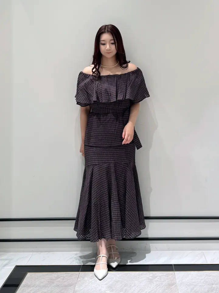 GRACE CONTINENTAL MOMOKO コーディネート画像