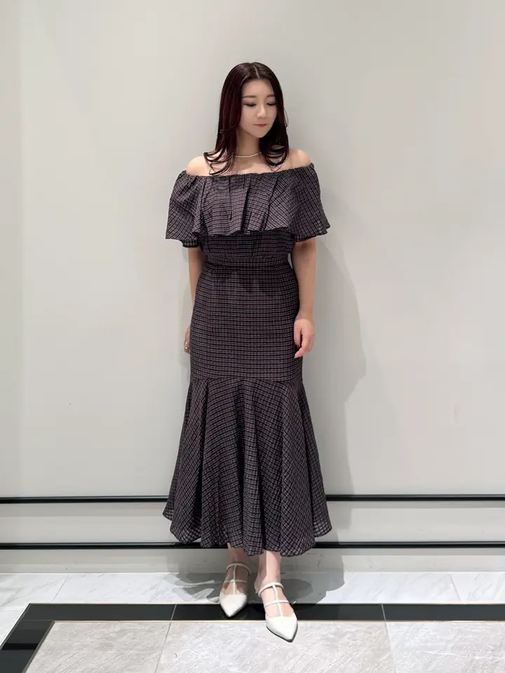 GRACE CONTINENTAL MOMOKO コーディネート画像