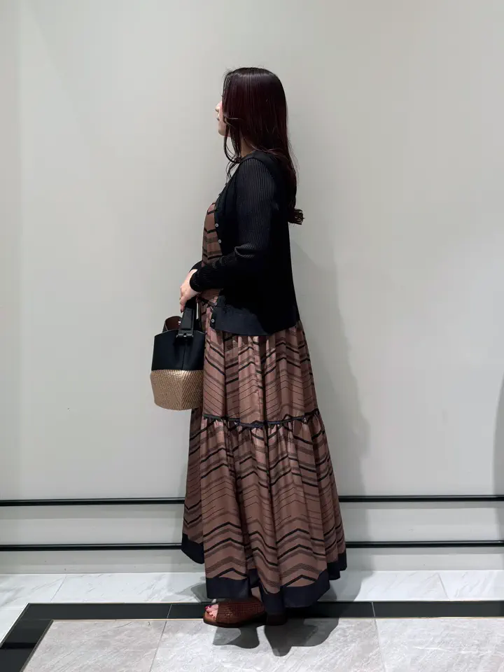 GRACE CONTINENTAL MOMOKO コーディネート画像