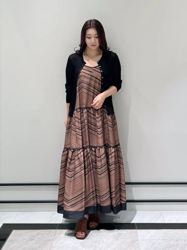 GRACE CONTINENTAL MOMOKO コーディネート画像