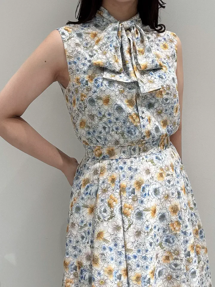 GRACE CONTINENTAL MOMOKO コーディネート画像