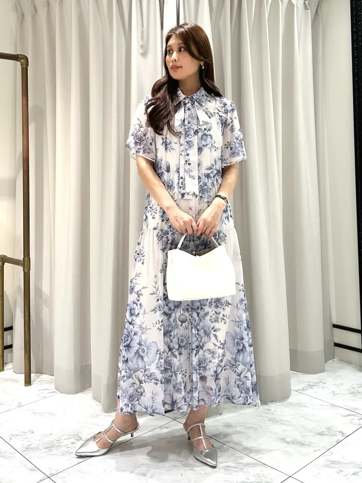 GRACE CONTINENTAL 志田　悠 コーディネート画像