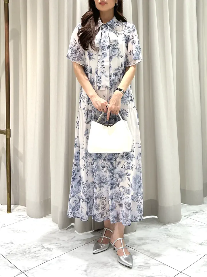 GRACE CONTINENTAL 志田　悠 コーディネート画像