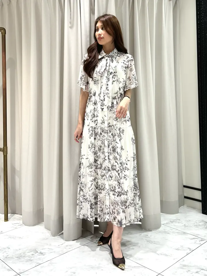 GRACE CONTINENTAL 志田　悠 コーディネート画像