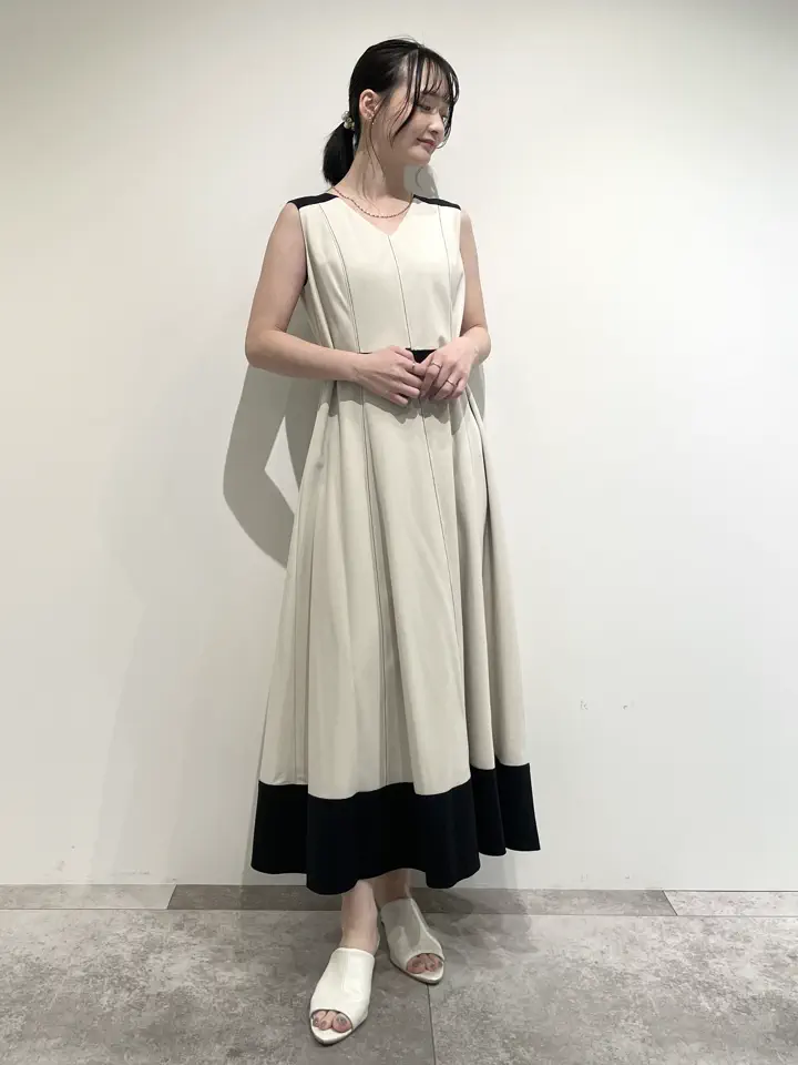 GRACE CONTINENTAL Nakatsu.m コーディネート画像