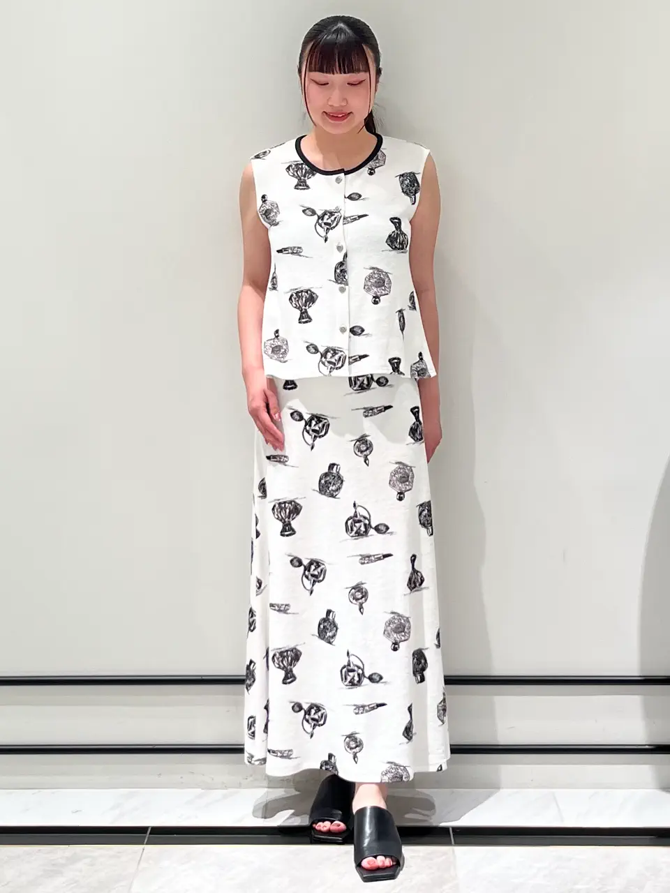 GRACE CONTINENTAL CHISAKO.S コーディネート画像