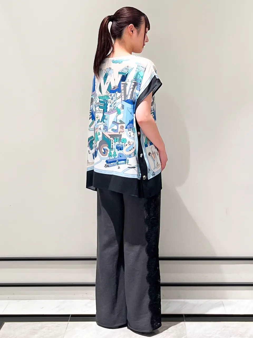 GRACE CONTINENTAL CHISAKO.S コーディネート画像