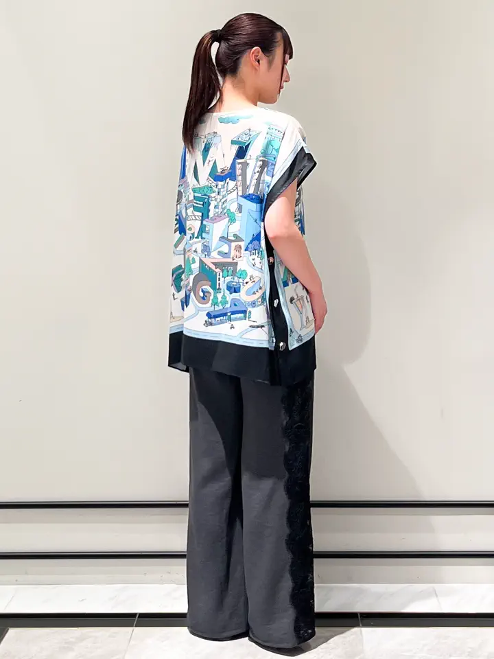 GRACE CONTINENTAL CHISAKO.S コーディネート画像