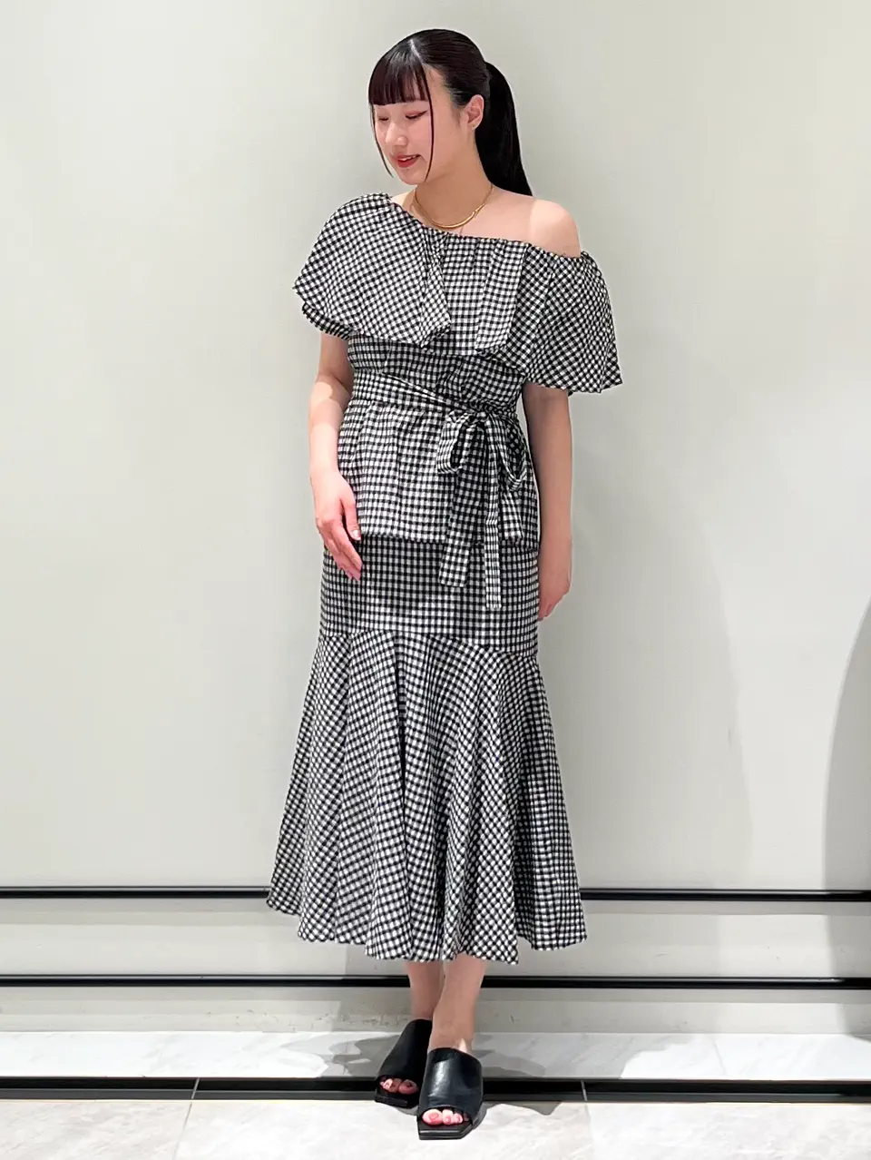 GRACE CONTINENTAL CHISAKO.S コーディネート画像