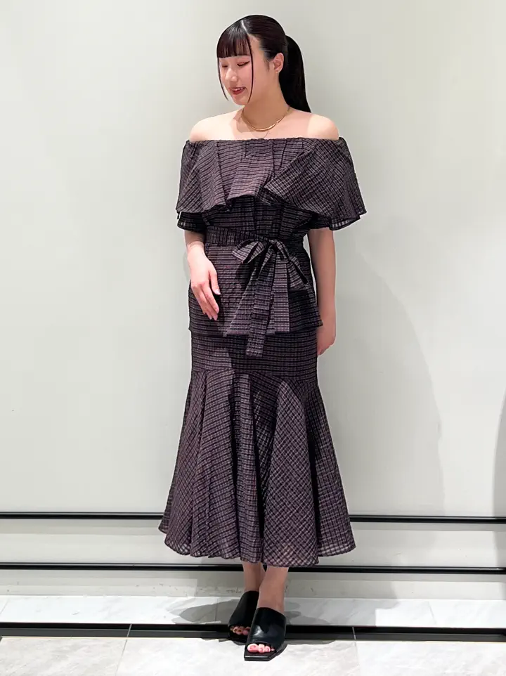 GRACE CONTINENTAL CHISAKO.S コーディネート画像