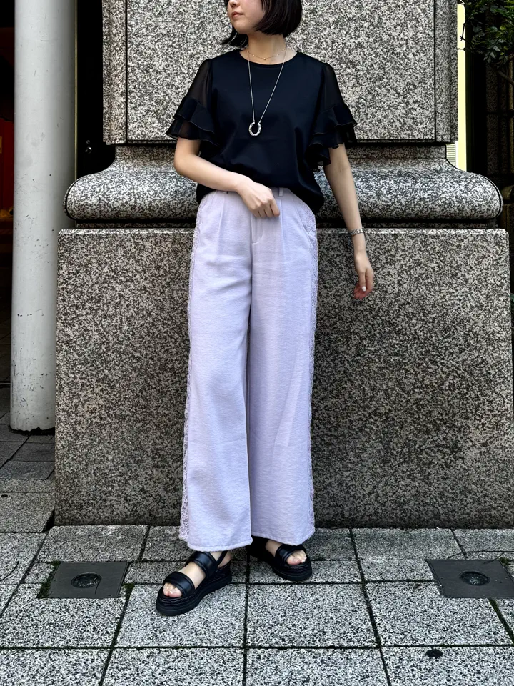 GRACE CONTINENTAL 伊藤　静華 コーディネート画像