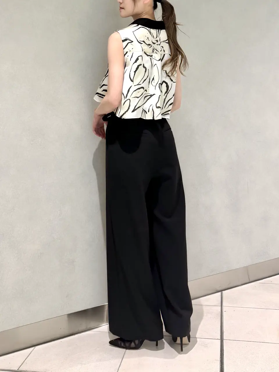 GRACE CONTINENTAL sa-ya コーディネート画像