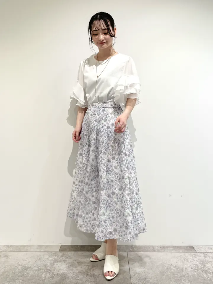 GRACE CONTINENTAL Nakatsu.m コーディネート画像