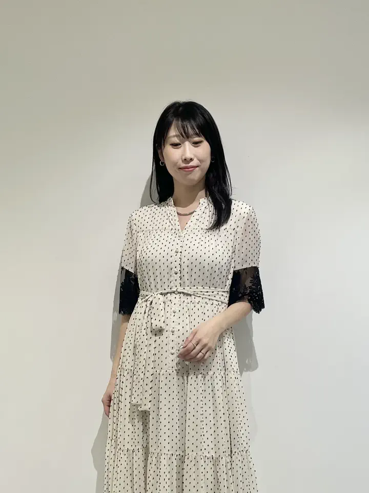 GRACE CONTINENTAL 端場 わかな コーディネート画像