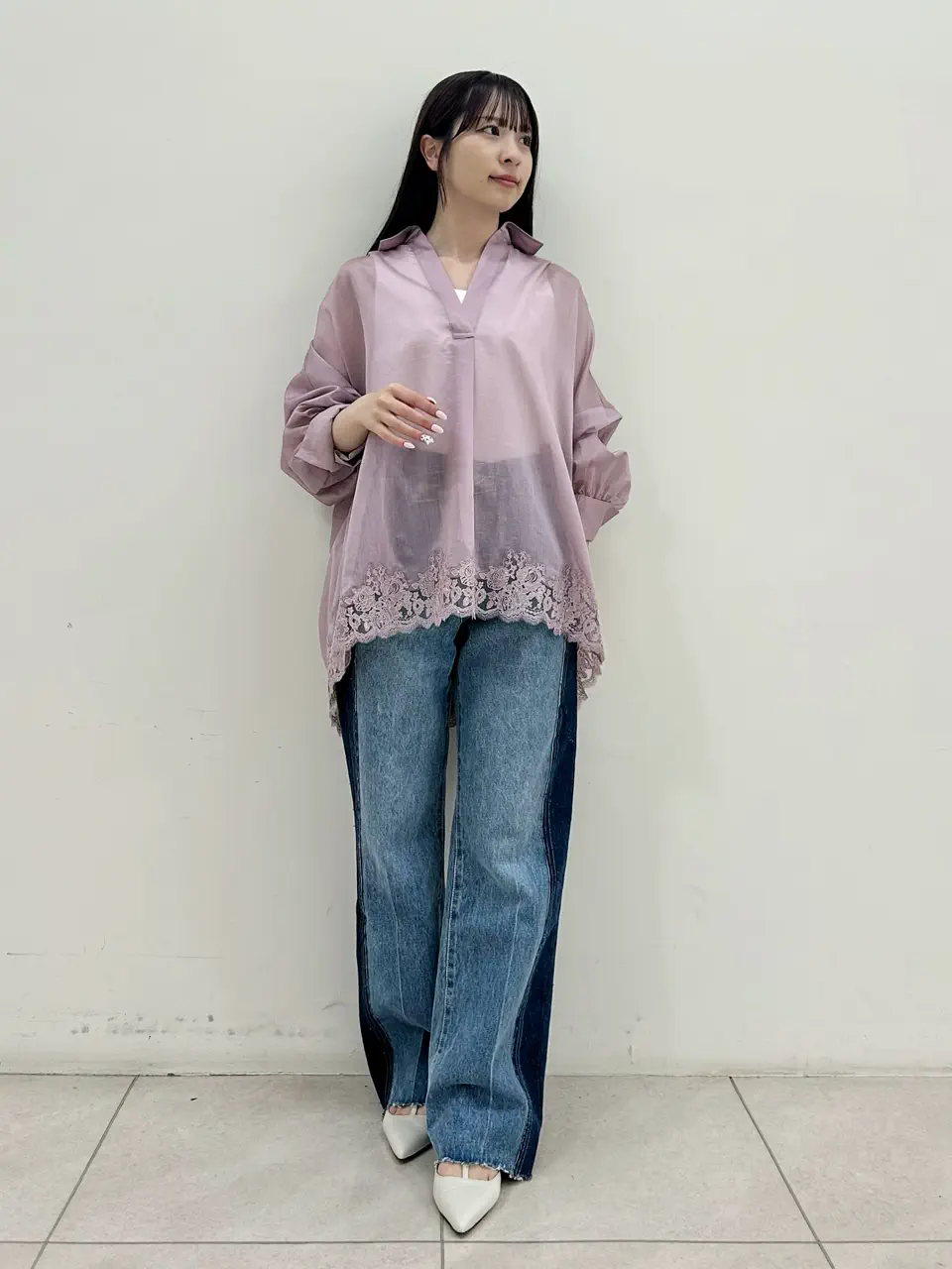  Miu Akamatsu コーディネート画像