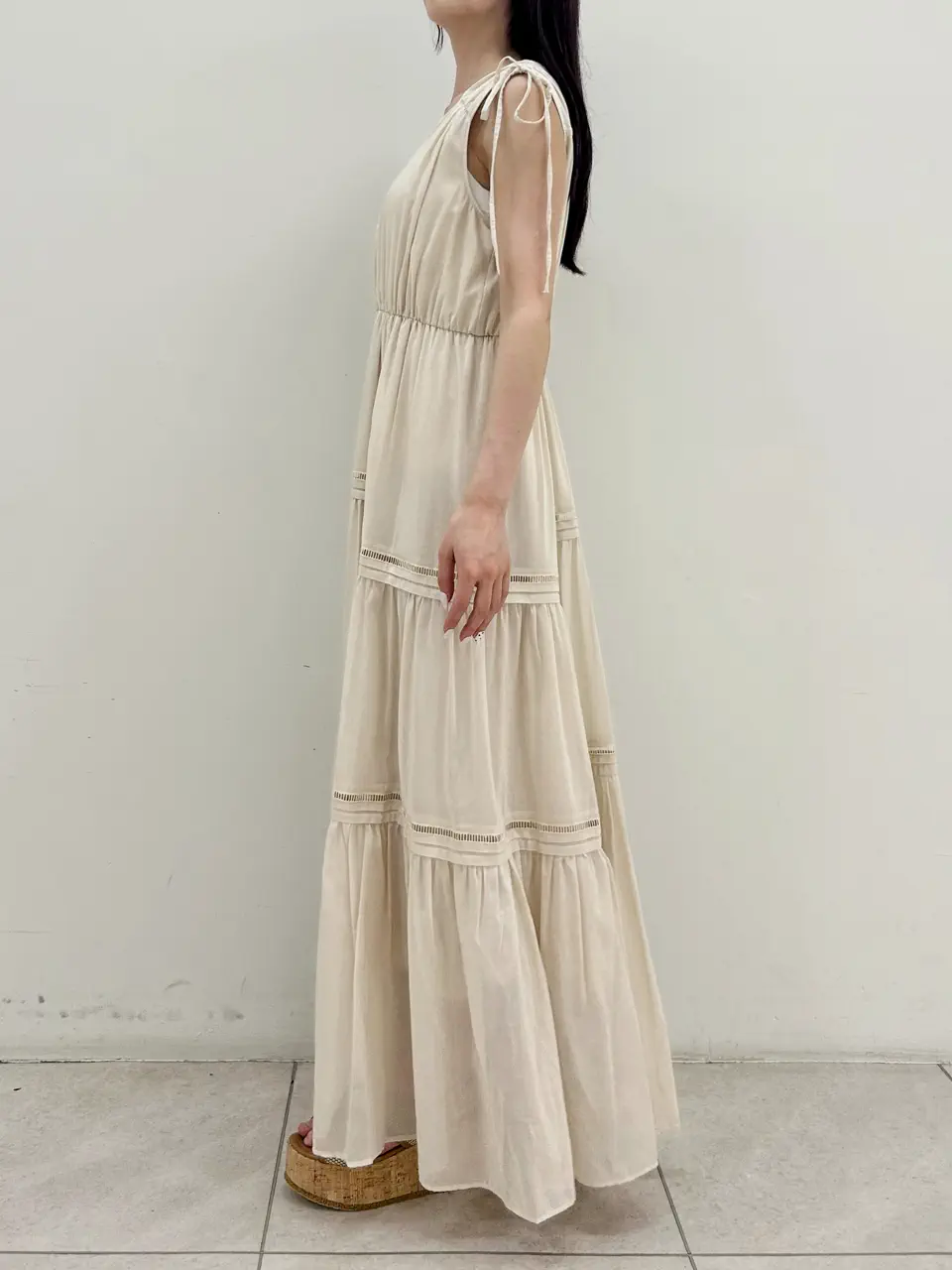 GRACE CONTINENTAL Miu Akamatsu コーディネート画像