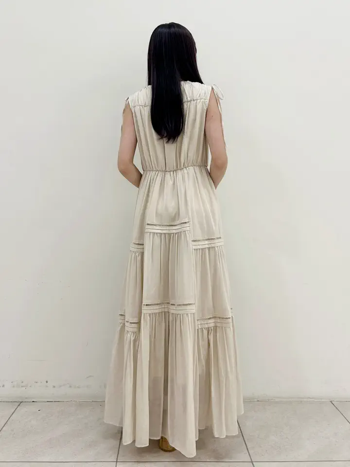 GRACE CONTINENTAL Miu Akamatsu コーディネート画像