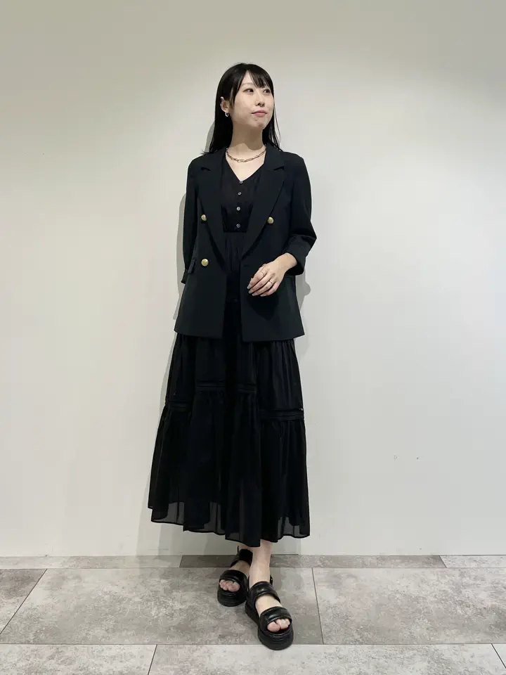 GRACE CONTINENTAL 端場 わかな コーディネート画像