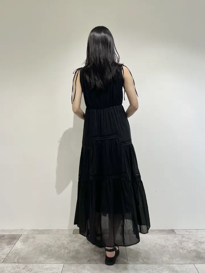 GRACE CONTINENTAL 端場 わかな コーディネート画像