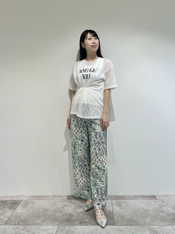 GRACE CONTINENTAL 端場 わかな コーディネート画像