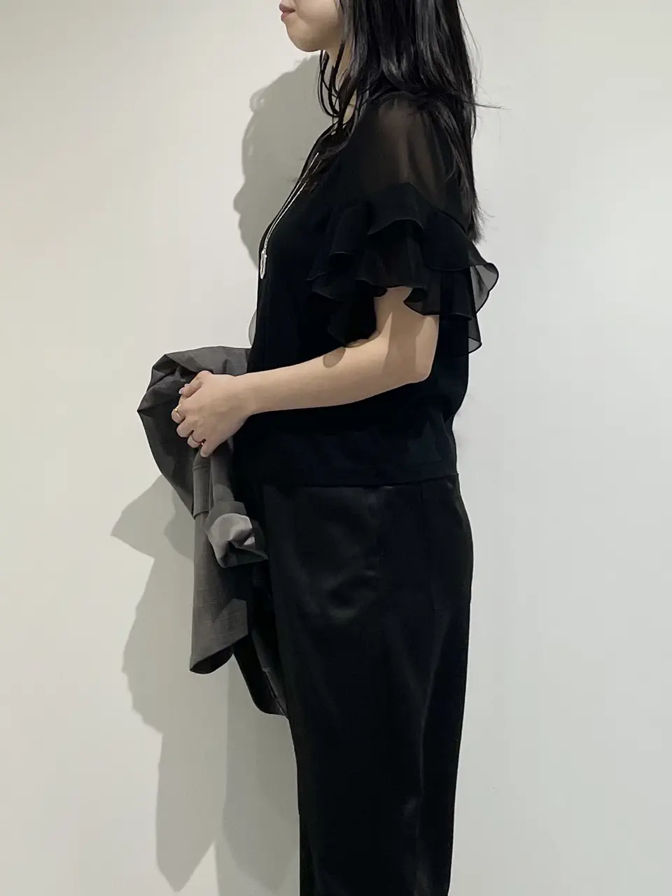 GRACE CONTINENTAL 端場 わかな コーディネート画像