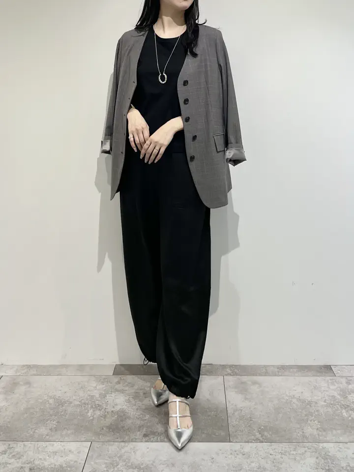 GRACE CONTINENTAL 端場 わかな コーディネート画像