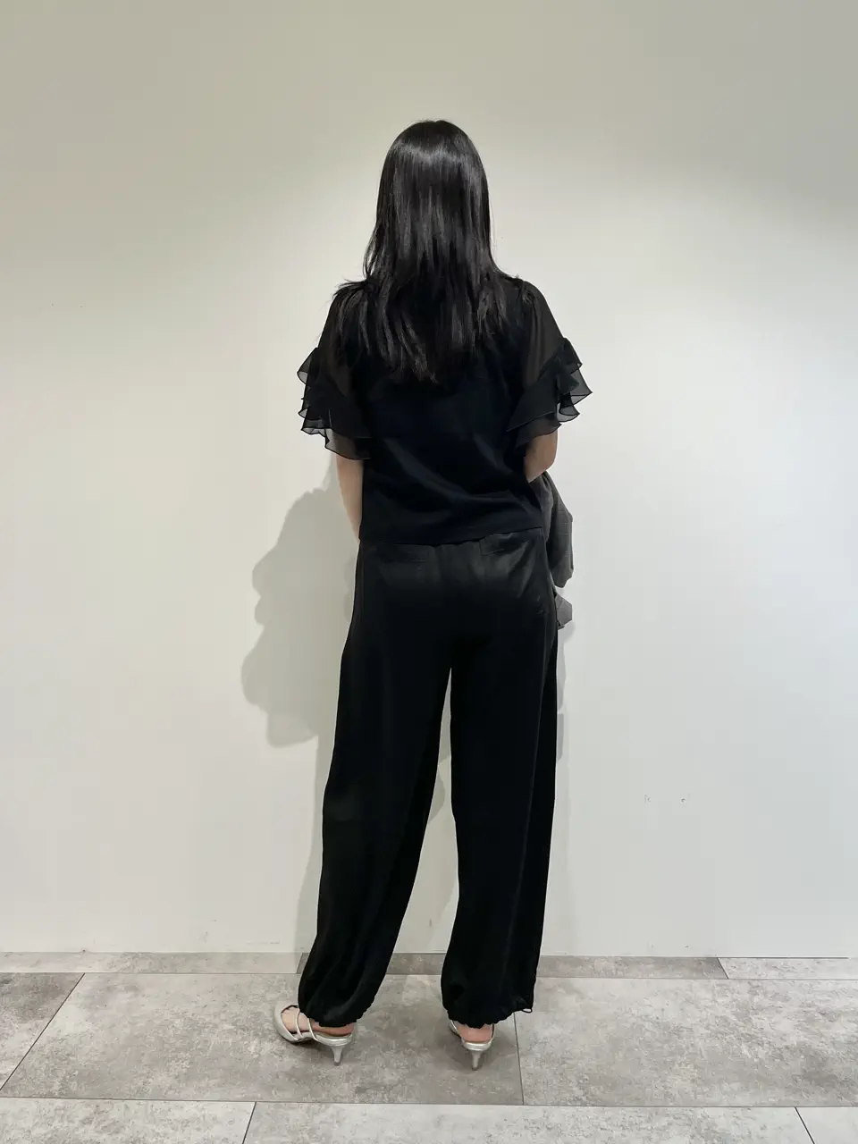 GRACE CONTINENTAL 端場 わかな コーディネート画像