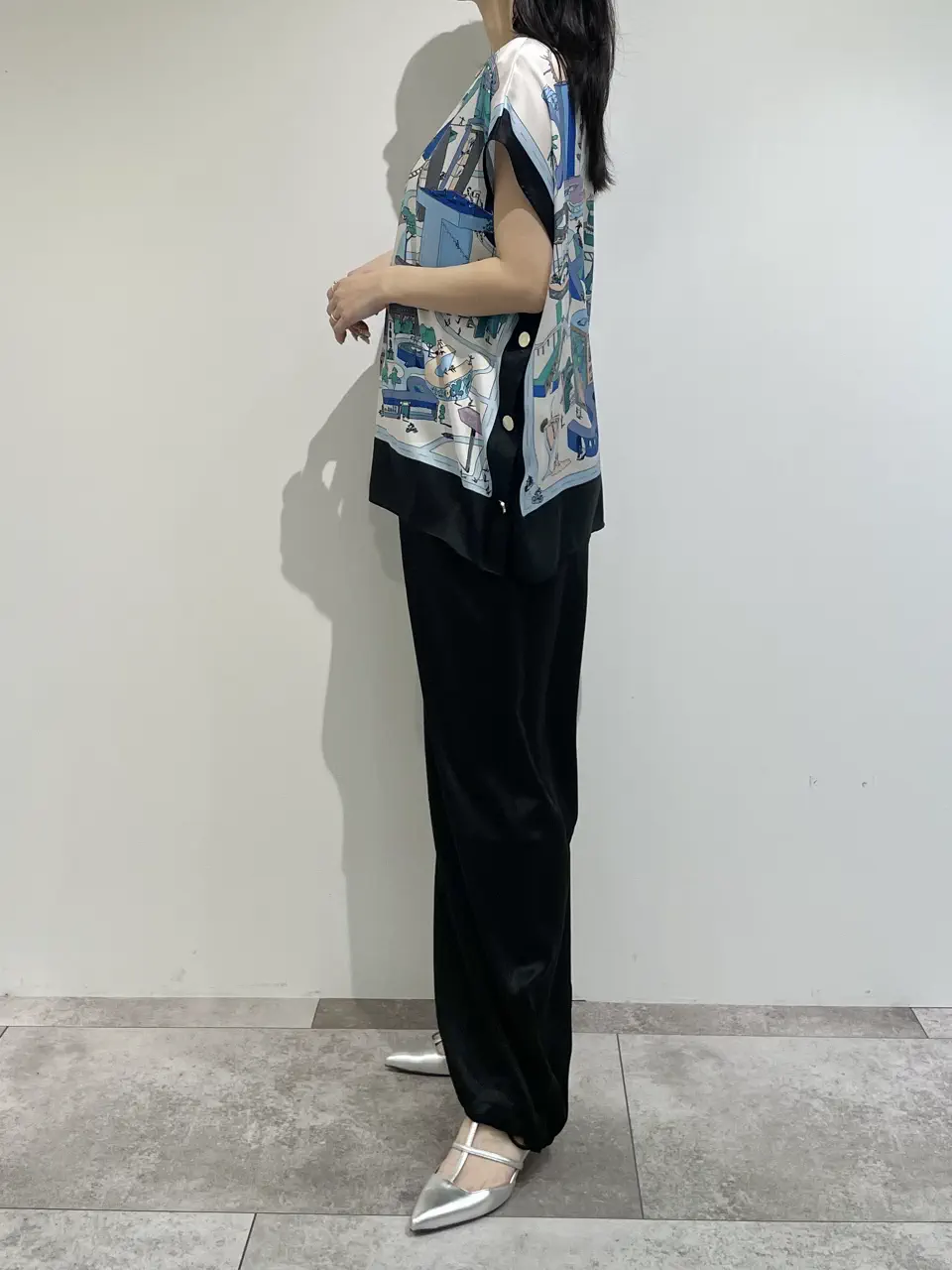 GRACE CONTINENTAL 端場 わかな コーディネート画像